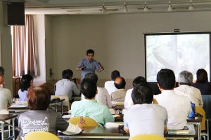 （写真）2016年5月29日，兵庫県立大学公開講座，久美浜，日本における石材の特徴や分布，石材利用等に関する講義