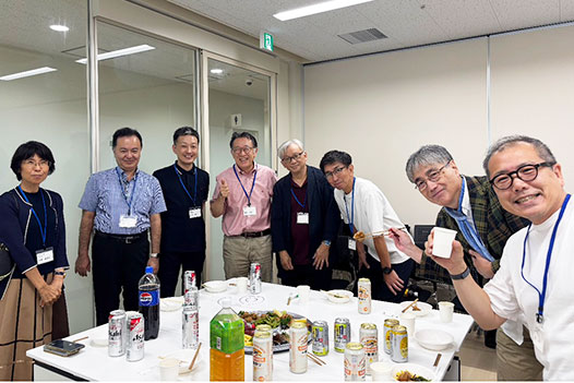 懇親会