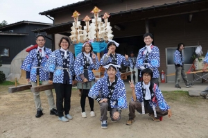 秋祭りに参加した有志